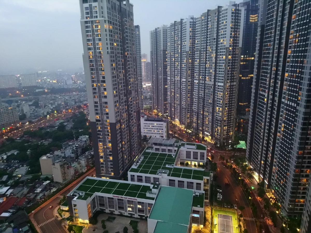 Landmark - Homes By Christine Хошимин Экстерьер фото